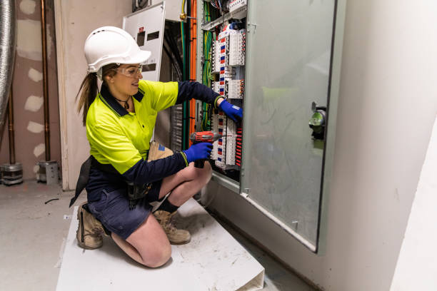Best Emergency Electrical Repair  in Lake Elsinore, CA